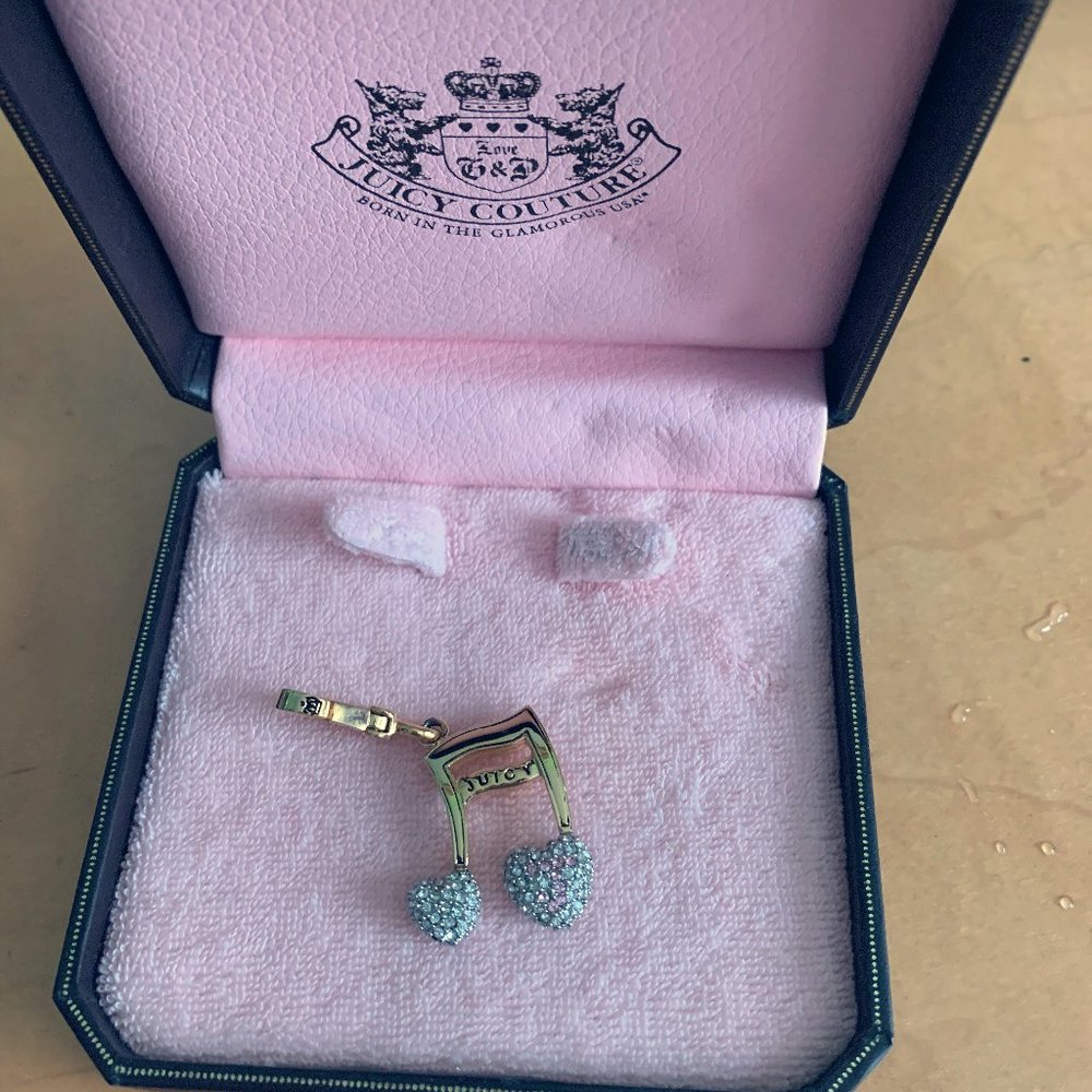Juicy Couture Music Sign Gold Charm